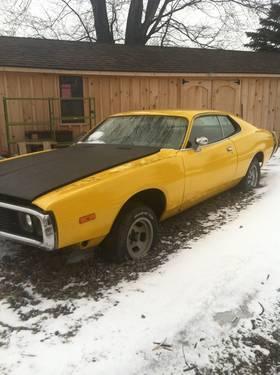 1974 Dodge Charger Yellow needs some work but in beautiful condition