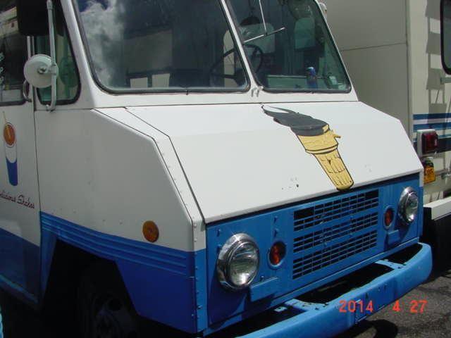1975 Ford MISTER SOFTEE Mobile Soft Ice Cream Truck
