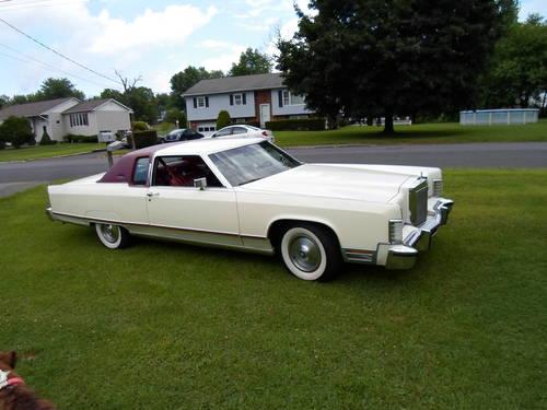1977 LINCOLN Towncar 2DR COUPE white 80,000 miles