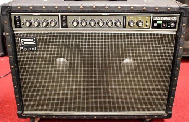 1987 Roland JC-120 Jazz Chorus 120 watt Stereo Guitar Amplifier Com