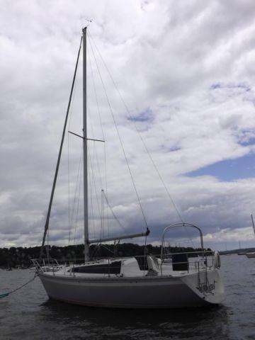 1989 O'Day Model 32.2 Sailboat New Engine VG Cond In The Water!