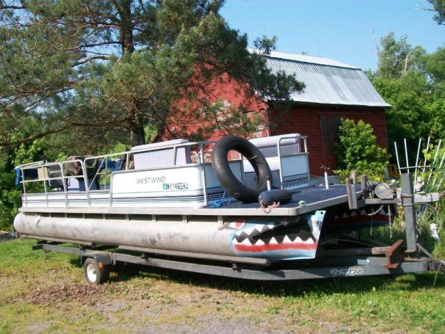 1989 Sylvan Pontoon Boat 24 foot