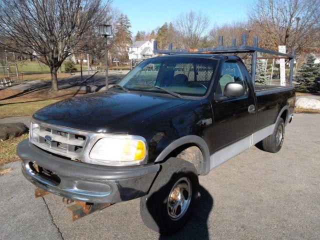 1998 Ford F-150 XL Plow Truck Make the Winter Work For You!!!