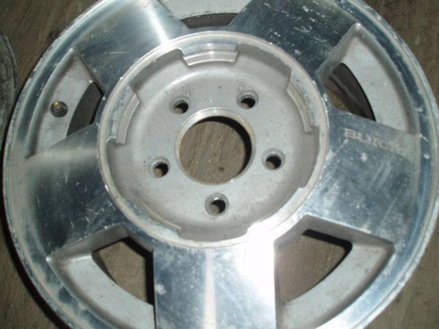 1 BUICK Lesabre- reatta alloy wheel.15
