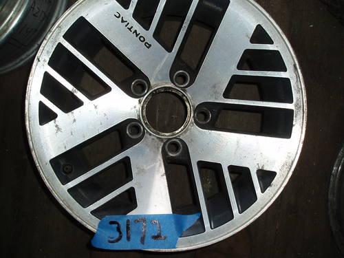 1 PONTIAC FIREBIRD alloy wheel 1984-1992 15