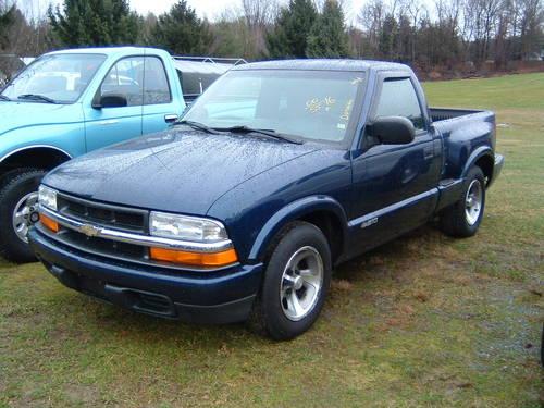 2000 Chevy S10 - 5spd - 126k - 1 Owner - Clean Carfax