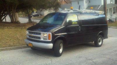 2001 CHEVY EXPRESS 133