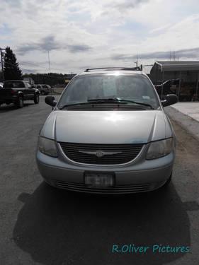 2001 Chrysler Town and Country LXI