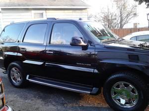 2004 Cadillac Escalade (pick up only)