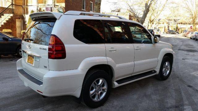 2005 lexus gx470 fully loaded with 85k miles