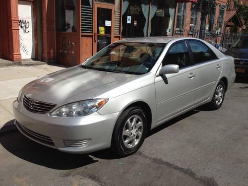 2005 Toyota Camry LE - Silver - Only 48k Miles!