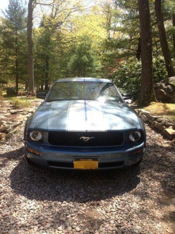 2006 Ford Mustang *Great Summer Car*