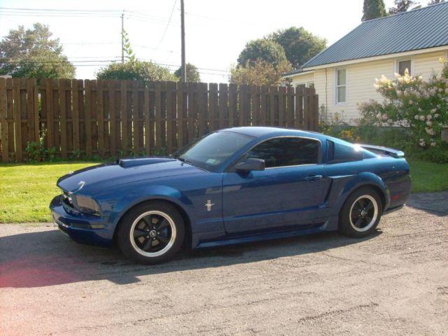 2006 FORD MUSTANG PONY EDITION