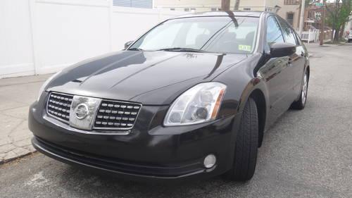 2006 NISSAN MAXIMA SL BLACK ON BLACK IN MINT CONDITION IN AND OUT!!!!