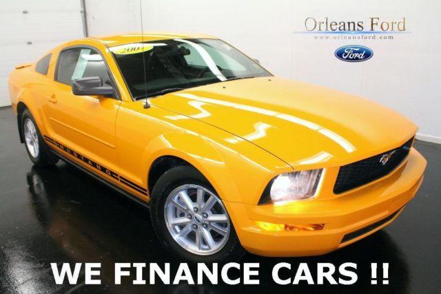 2007 Ford Mustang 2D Coupe V6 Deluxe