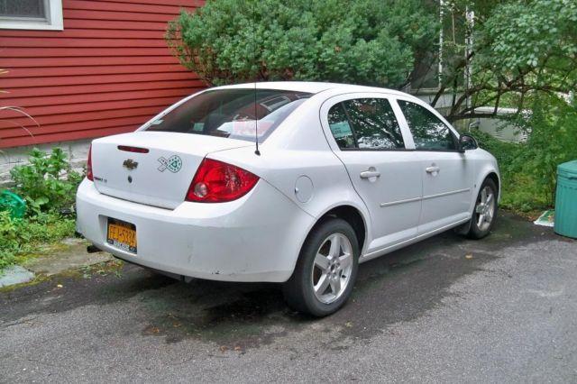 2009 Chevrolet, Cobalt LT, 4 cly,white, auto, 30,100 mi