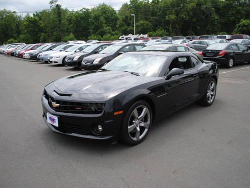 2010 CHEVROLET CAMARO SS V8 COUPE AUTOMATIC 16K MILES LIKE NEW!!!