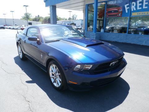 2010 Ford Mustang 2 Door Coupe