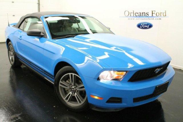 2010 Ford Mustang 2D Convertible V6 Premium