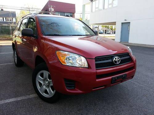 2010 TOYOTA RAV4 AWD 4X4 4DR ALMOST NEW SUV...NO ISSUES CLEAN TITLE...