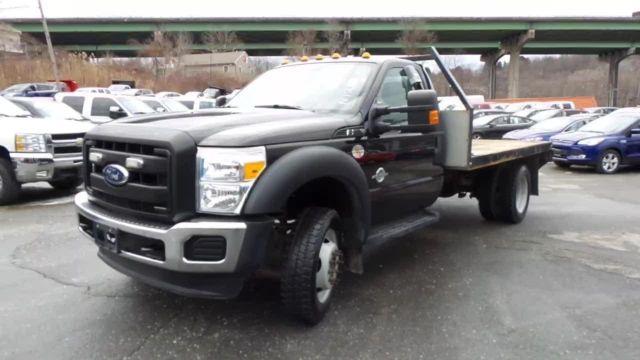 2011 Ford F-550 Chassis XL
