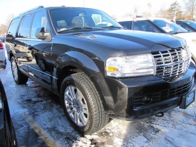 2011 Lincoln Navigator 4D Sport Utility 101A Package