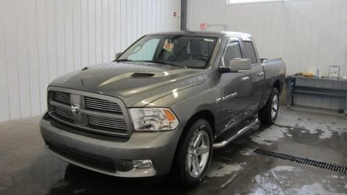 2011 Ram 1500 SLT ? 4X4 Crew Cab ? Leather Loaded ? One Owner