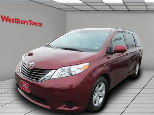 2011 Toyota Sienna 5dr 8-Pass Van V6 LE FWD