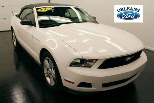 2012 Ford Mustang 2D Convertible V6