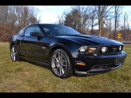 2012 Ford Mustang Coupe GT Premium