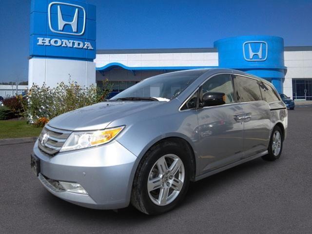 2012 Honda Odyssey Mini-van, Passenger Touring Elite
