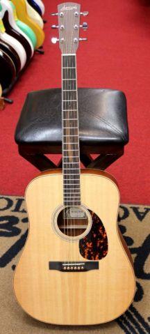 2012 Larrivee D-02 Sapele and Spruce Handmade Acoustic Guitar w/Case