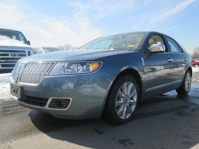 2012 LINCOLN MKZ 4dr Sdn AWD