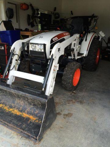 2013 bobcat ct 225 with backhoe