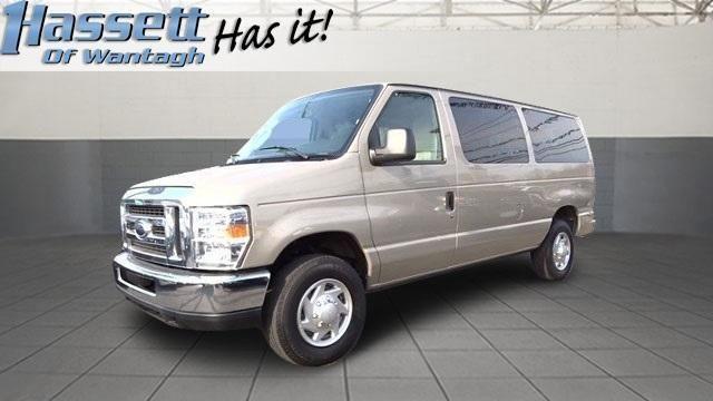 2013 Ford Econoline Wagon Full-size Passenger Van XL