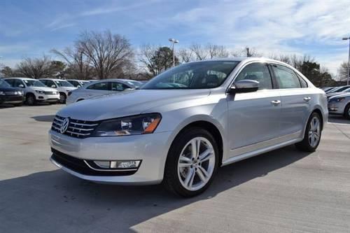 2013 VW Passat SE with Sunroof and Navigation GOOD PRICE 347-309-8689