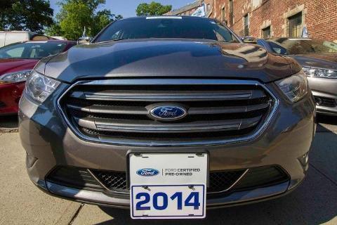 2014 Ford Taurus 4 Door Sedan