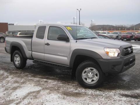 2014 TOYOTA TACOMA 4 DOOR EXTENDED CAB TRUCK