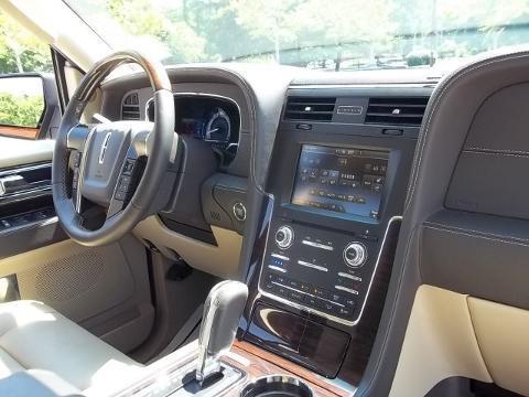 2015 Lincoln Navigator 4 Door SUV