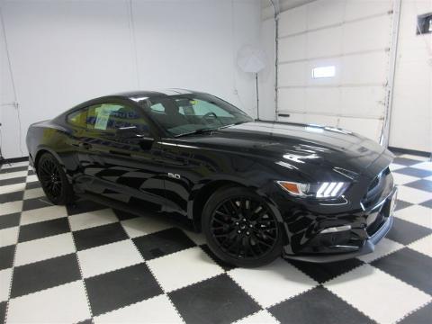 2016 Ford Mustang 2 Door Coupe