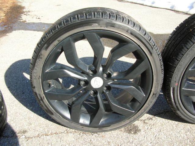 215/40 R18 KUMHO tires on Hyundai Veloster rims