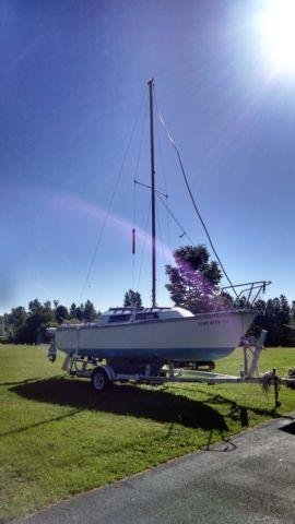 22 Foot O'Day Sailboat for sale