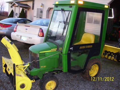 345 john dere garden tractor with snow thrower and cab