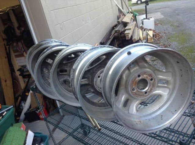 4 lug aluminum mustang wheels