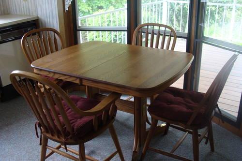 5 piece dining room set (table and chairs) - $330 (High Falls)