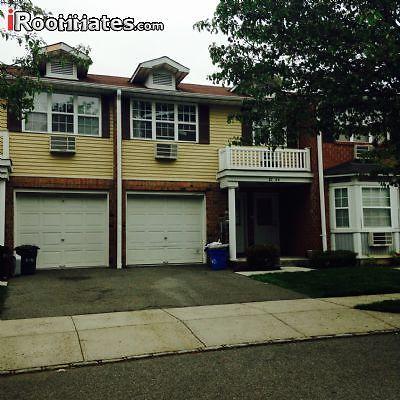 $950 room for rent in Queens Village Queens