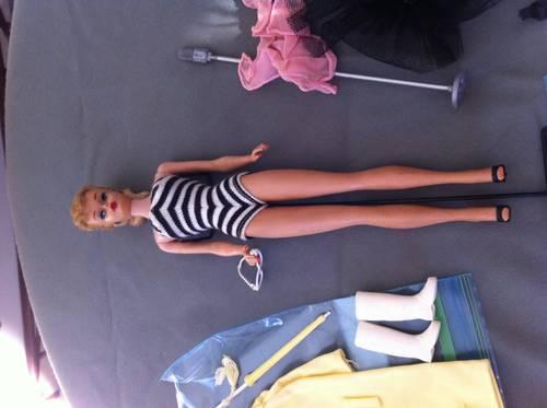 A 1960 #3 blonde barbie doll excellent condition