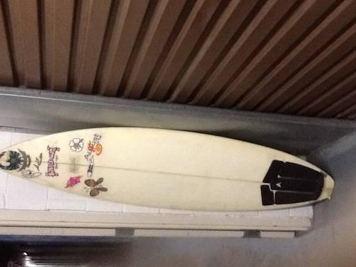 AJF shapes cannibal surfboard,