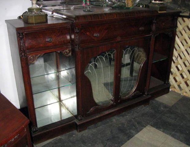 Antique 1930s Wide Server with Mirrors and Glass Shelves