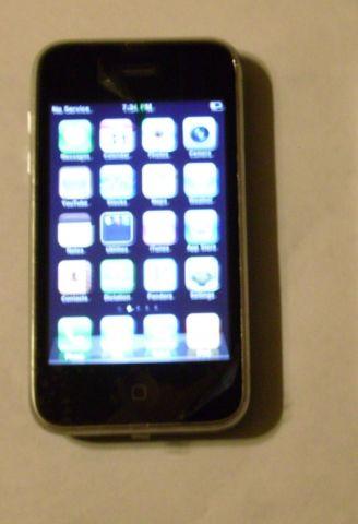 Apple Iphone 5 64GB , Black , w/ original Box & Accessories